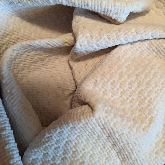 Guess Shirt - Picture 2 of 10